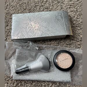 NEW MAC limited edition set